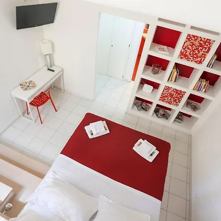 Little Gem Located Near Duomo-hosted By Sweetstay